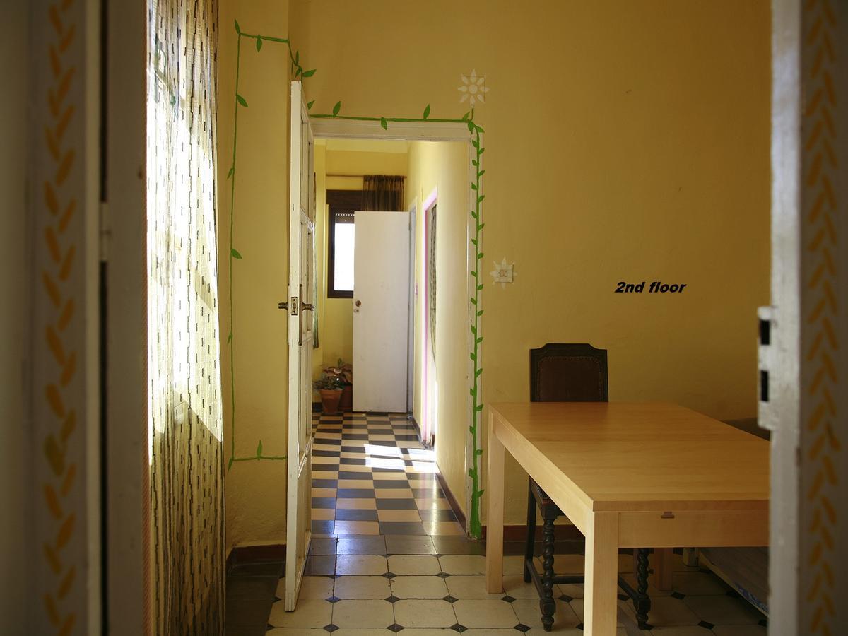 Ananda'S Mundo Guest House Orgiva Exterior photo